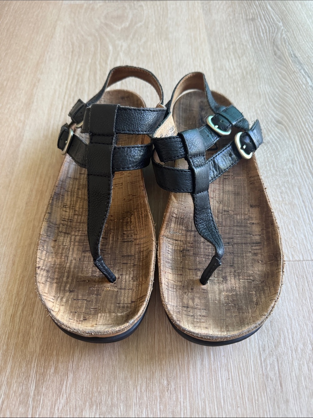 Born Black Leather Thong Sandals